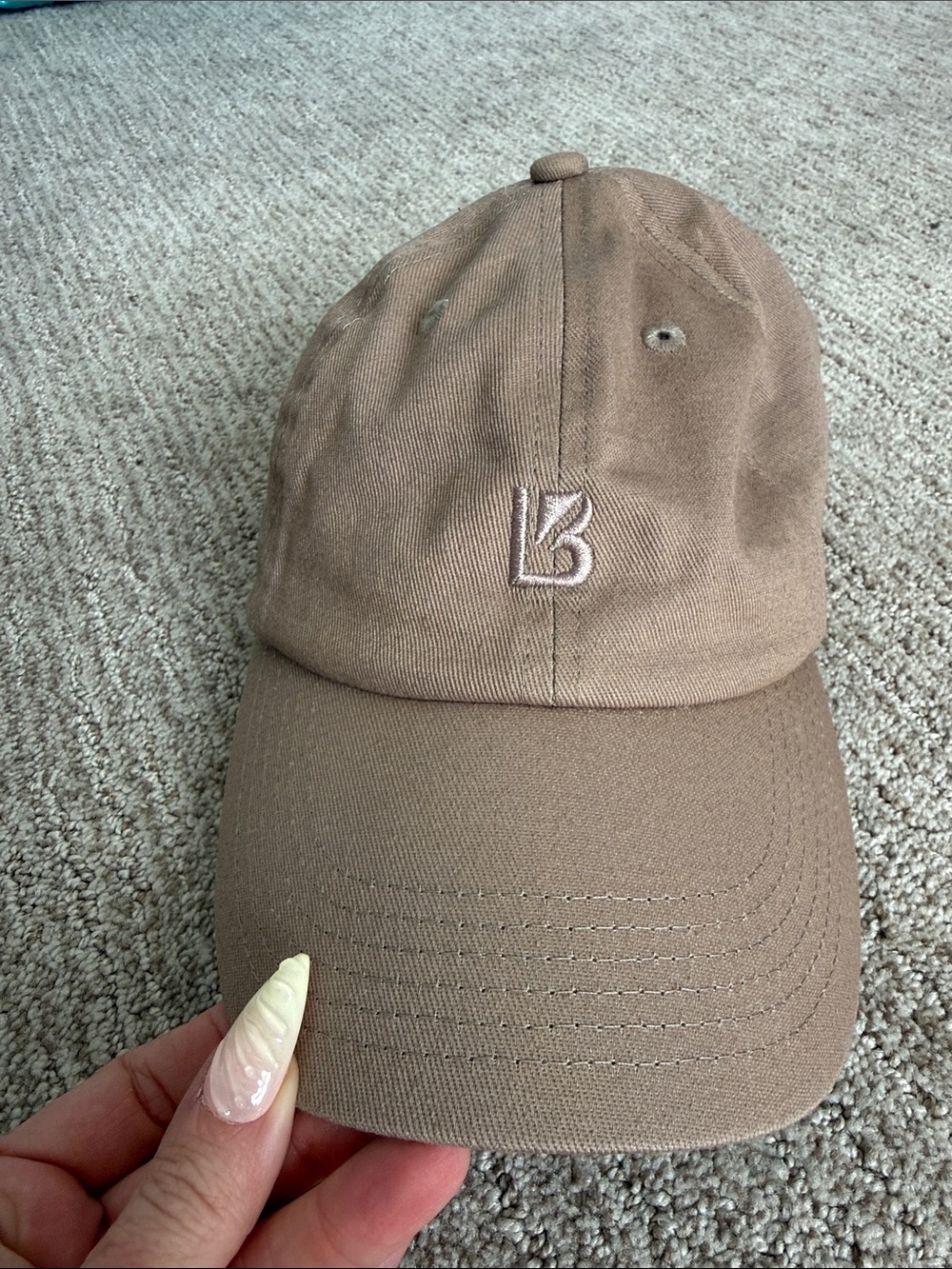 Buffbunny dad hat (like new)